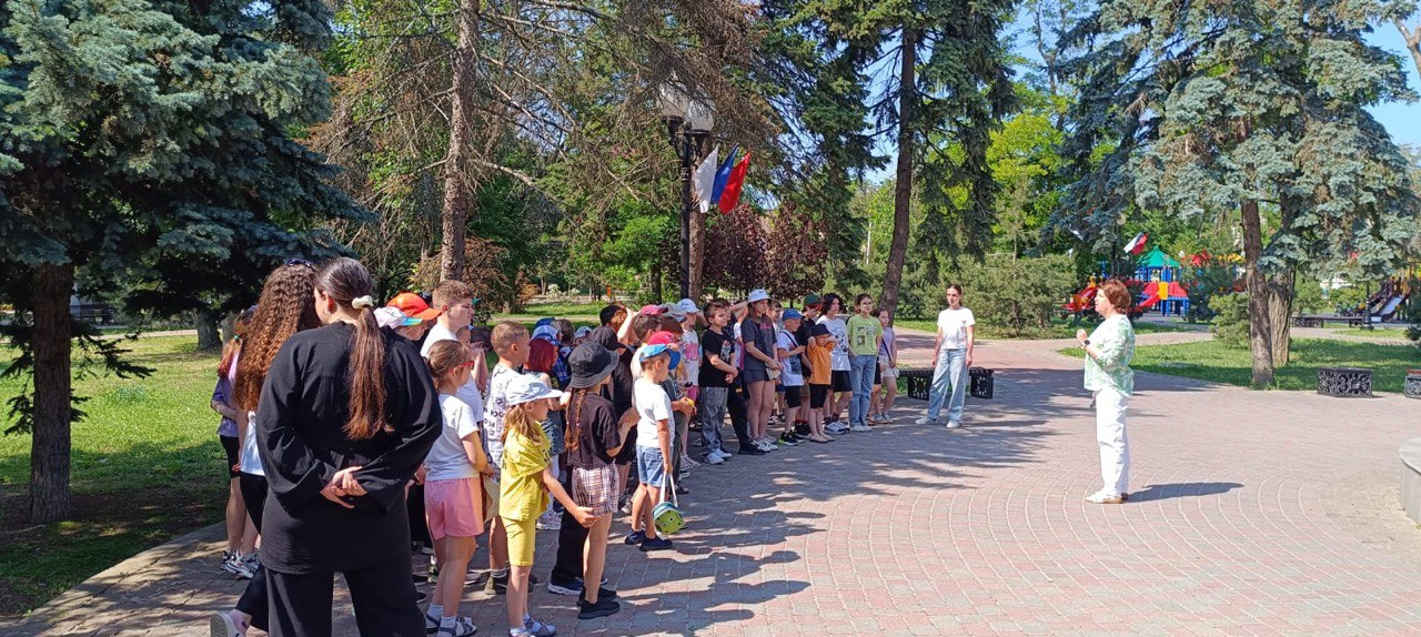 Начало работы лагеря.