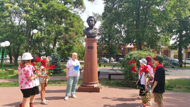 День рождения великого русского поэта.
